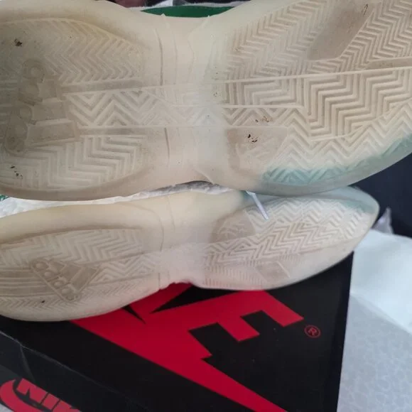 Size 12 - adidas Forum Low White Green Gum Great Looking Shoe! - Picture 9 of 9